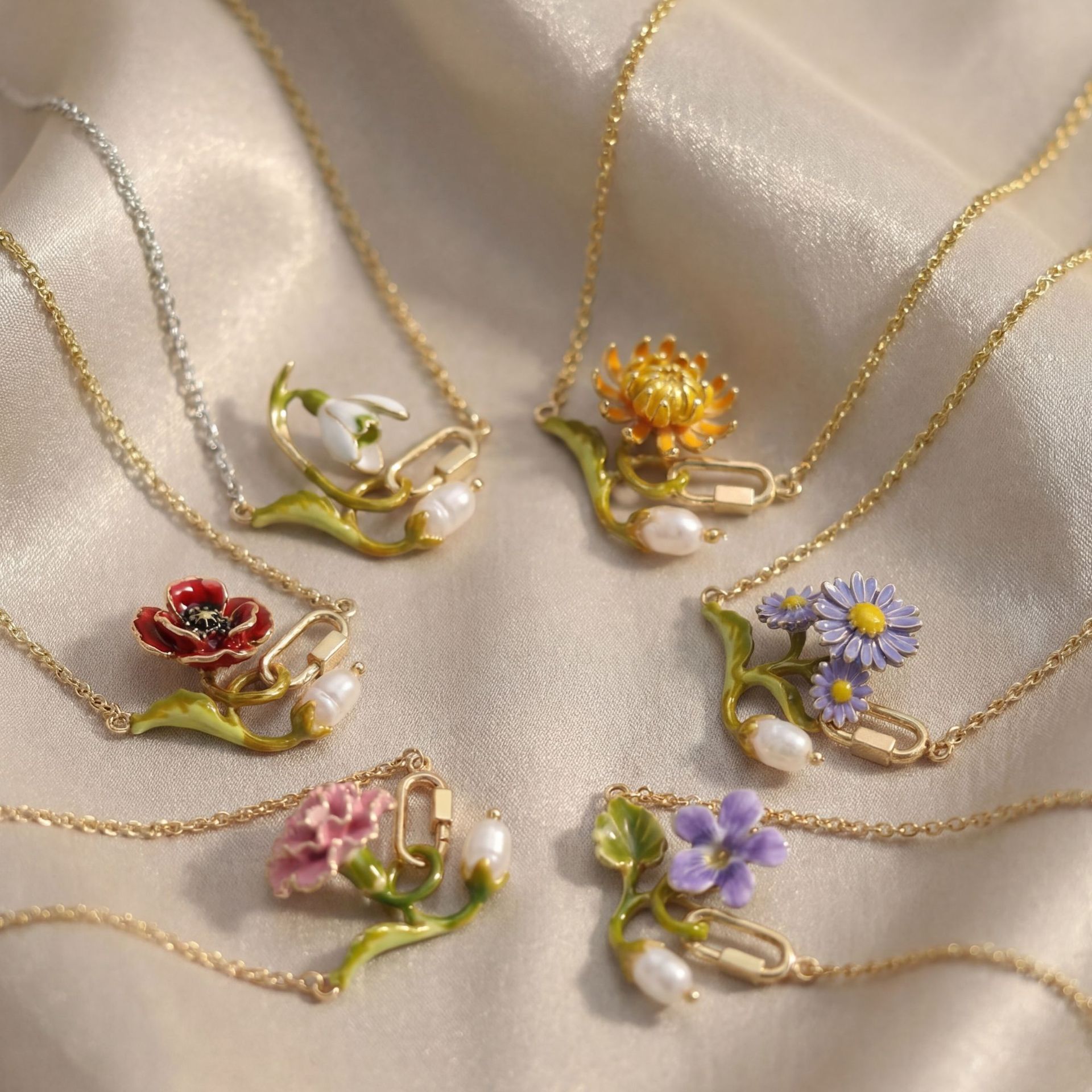12 Month Birth Flower Necklace - огляд і ціна Birth Flower Necklace
