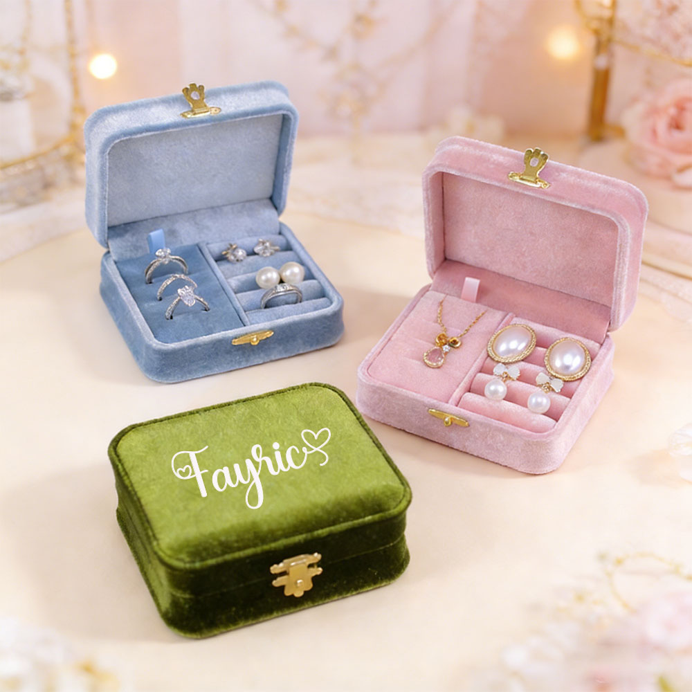 Personalized velvet jewelry bo - огляд і ціна Personalized Name Box